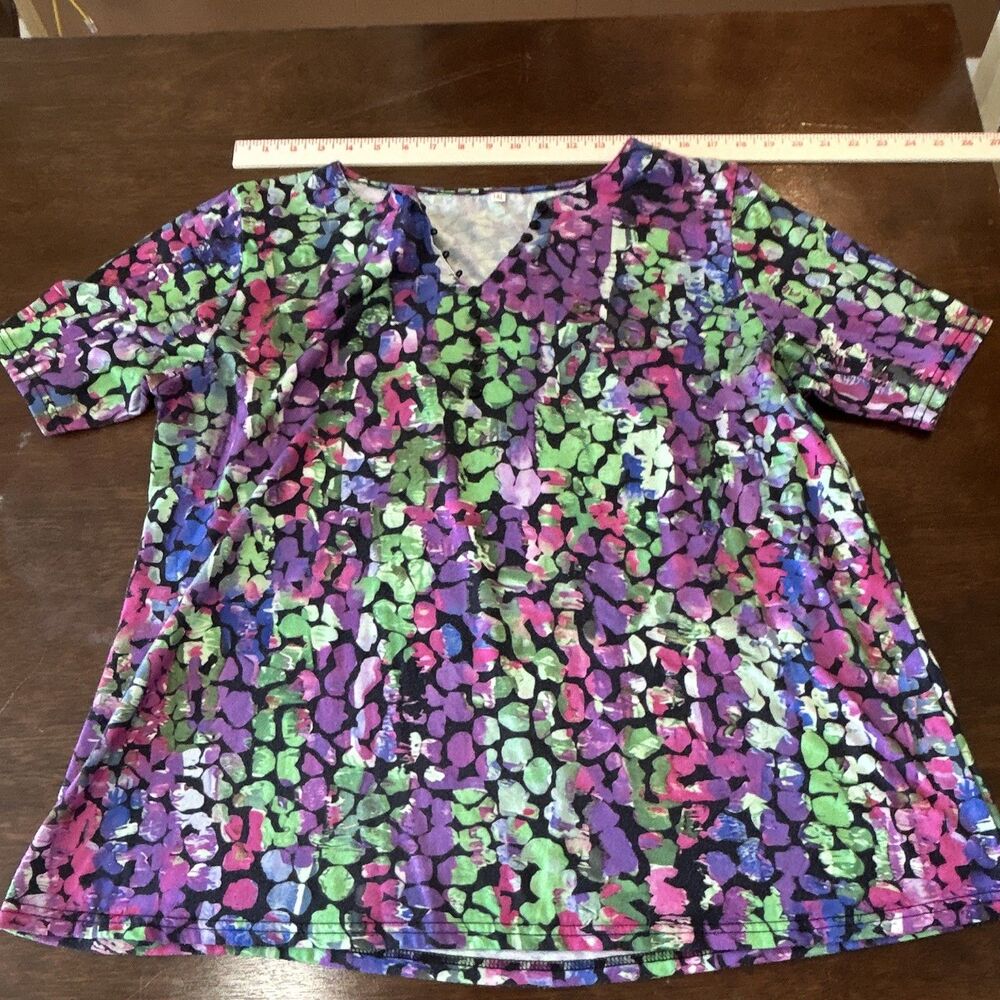 Women’s 1XL Multicolor Floral Top V-Neck Short Sleeve Poly/Span 0135